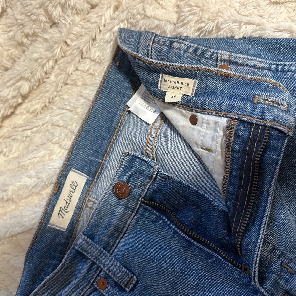 high rise, medium wash madewell jeans